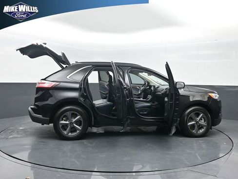 Used 2022 Ford Edge SEL w/ Sport Appearance Package image 27