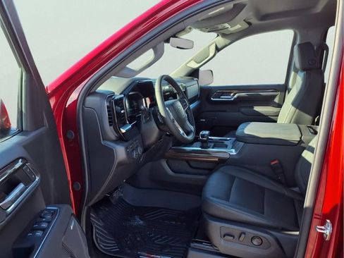 New 2026 Chevrolet Silverado 1500 LT Trail Boss w/ LT Trail Boss Premium Package AWD/4WD image 17