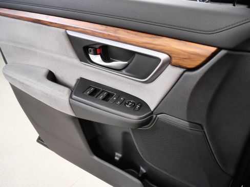 Used 2017 Honda CR-V EX image 30