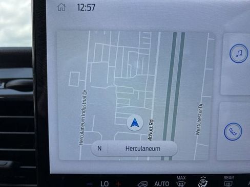 Used 2024 Ford Transit 350 XLT image 14