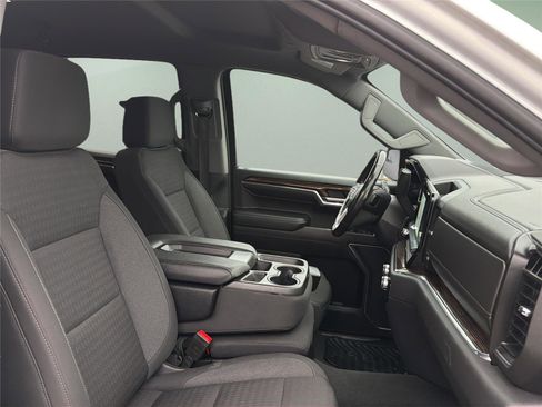 Used 2022 GMC Sierra 1500 Elevation image 26