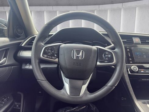 Used 2018 Honda Civic EX image 12