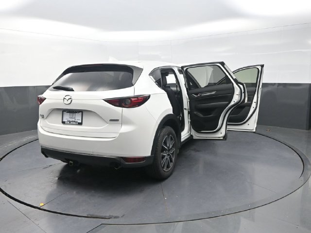 Used 2017 MAZDA CX-5 Grand Touring w/ Premium Package AWD/4WD image 39