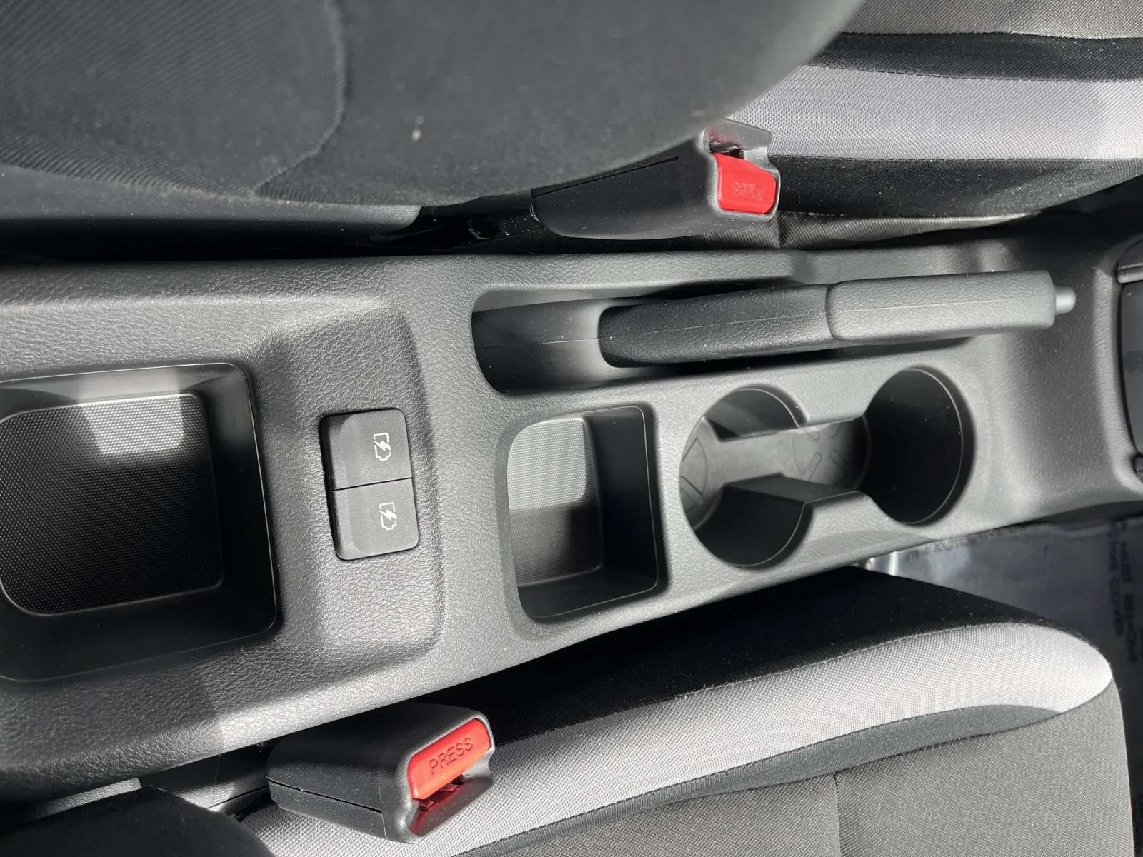 Used 2025 Nissan Versa S w/ Trunk Package FWD image 15