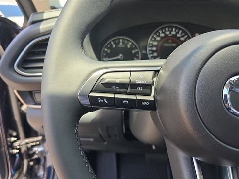 New 2025 MAZDA CX-30 AWD 2.5 S w/ Select Sport Pkg image 19