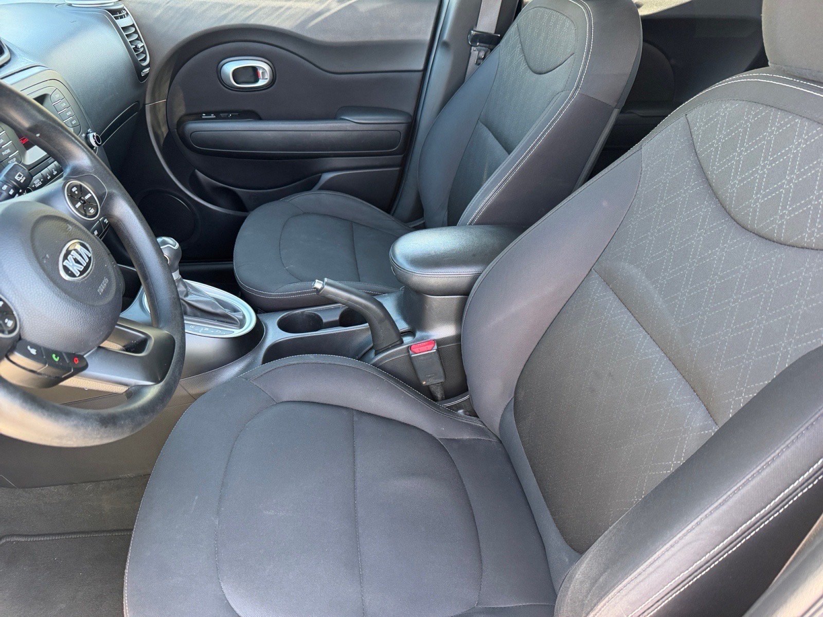 Used 2015 Kia Soul FWD image 10
