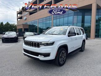 Used 2023 Jeep Wagoneer 4WD w/ Premium Group I video 1
