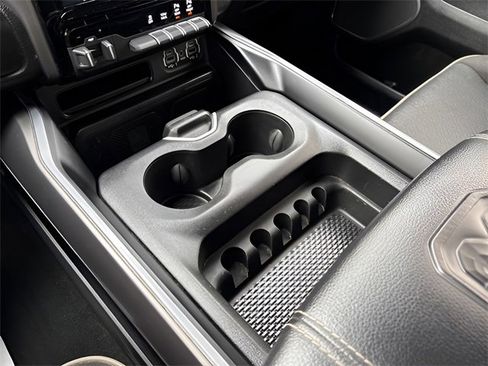 Used 2022 RAM 1500 Laramie image 17