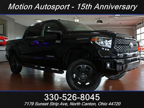Used 2019 Toyota Tundra SR5 AWD/4WD image 2