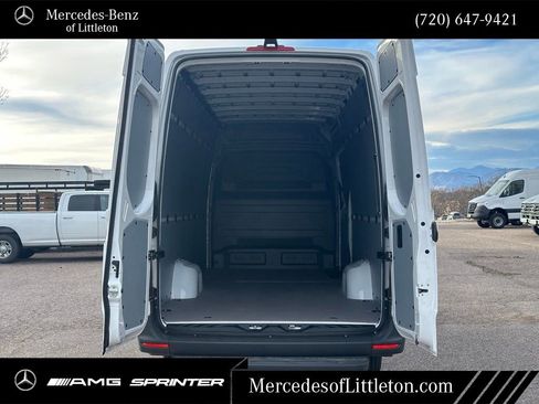 New 2025 Mercedes-Benz Sprinter 2500 image 23