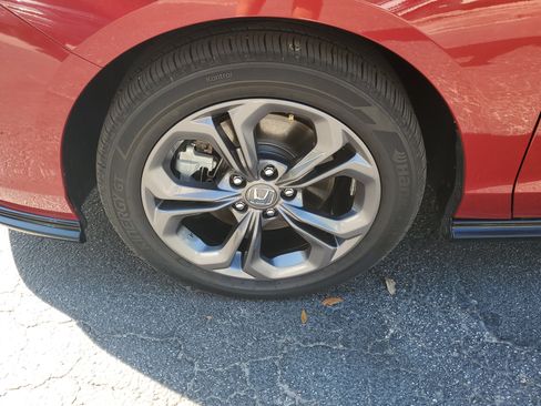 Used 2024 Honda Accord EX-L image 4