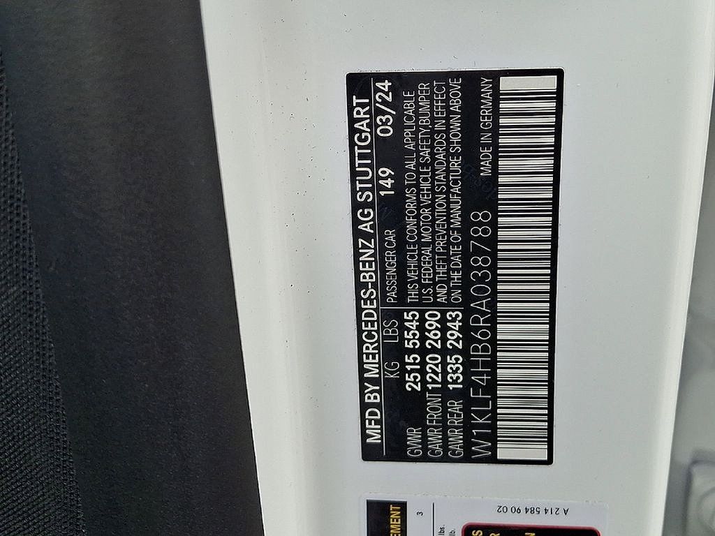 Used 2024 Mercedes-Benz E 350 4MATIC Sedan image 27