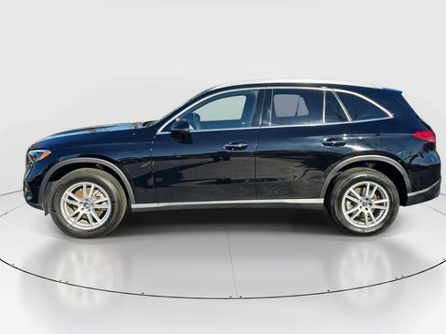 Certified 2025 Mercedes-Benz GLC 300 GLC 300 image 8