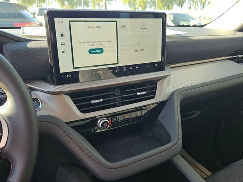 New 2025 Ford Explorer Active image 11