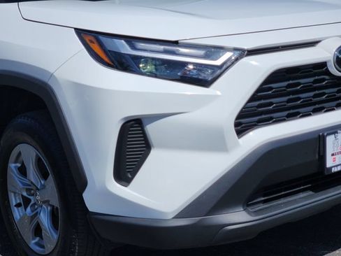 Certified 2025 Toyota RAV4 XLE AWD/4WD image 7