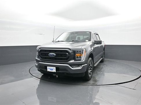 Used 2022 Ford F150 XLT w/ Equipment Group 302A High image 3