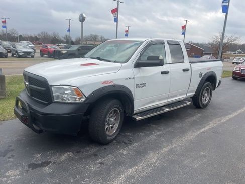 Used 2017 RAM 1500 Tradesman image 2