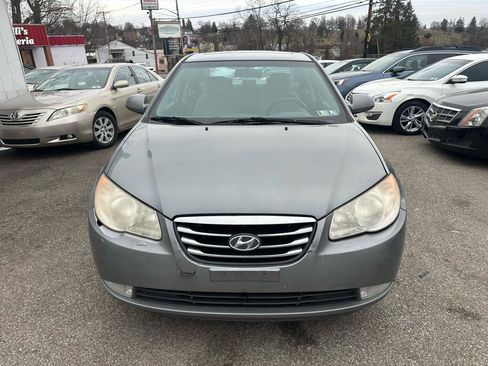 Used 2010 Hyundai Elantra GLS image 2