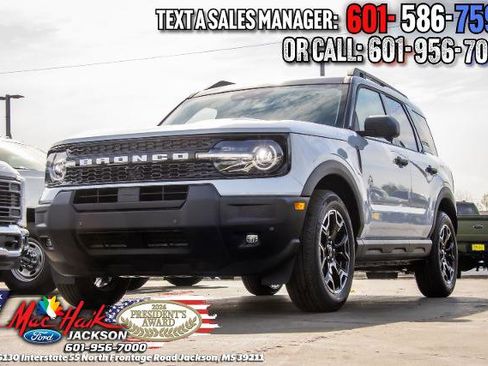 New 2026 Ford Bronco Sport Outer Banks w/ Outer Banks Tech Package+ AWD/4WD image 4