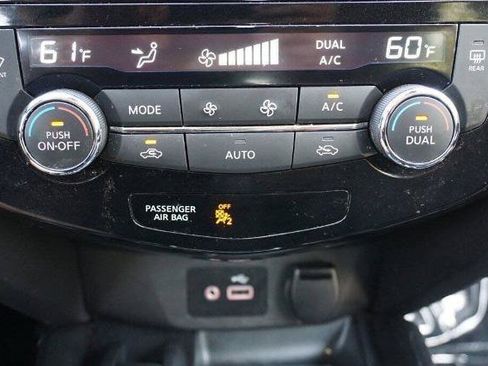 Certified 2022 Nissan Rogue Sport SL image 20