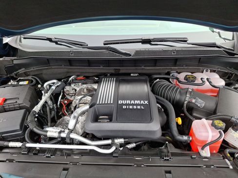 New 2026 Chevrolet Suburban High Country image 31