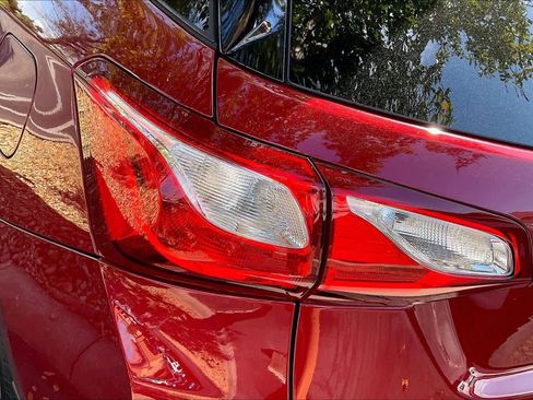 Used 2019 Chevrolet Equinox LT image 28