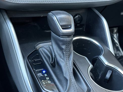 Certified 2021 Toyota Highlander XLE image 27