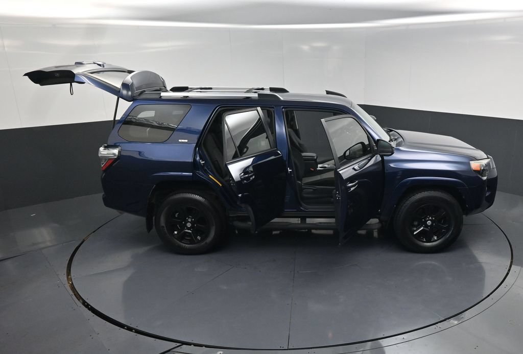 Used 2020 Toyota 4Runner SR5 RWD image 20