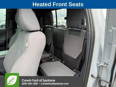 Used 2019 Toyota Tacoma TRD Sport w/ Technology Package image 11