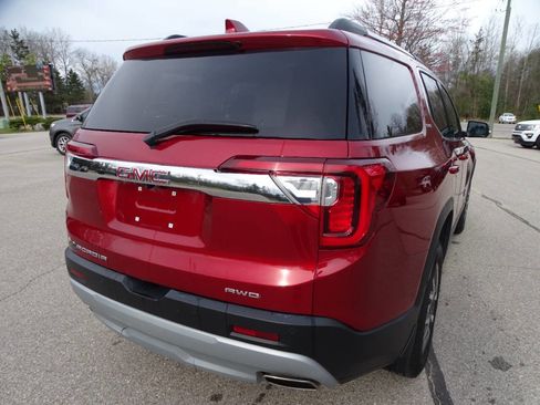 Used 2023 GMC Acadia AWD SLE image 10
