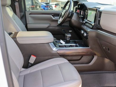 Used 2023 GMC Sierra 1500 SLT w/ SLT Premium Package image 19