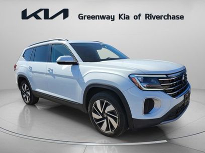 Used 2025 Volkswagen Atlas SE