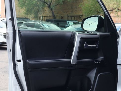 Used 2022 Toyota 4Runner Limited image 41