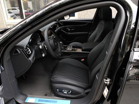 New 2026 Bentley Flying Spur Plug-In Hybrid image 8