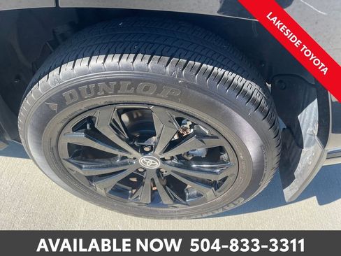 Used 2024 Toyota RAV4 SE image 13