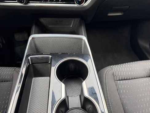 Used 2025 Chevrolet Equinox LT image 40