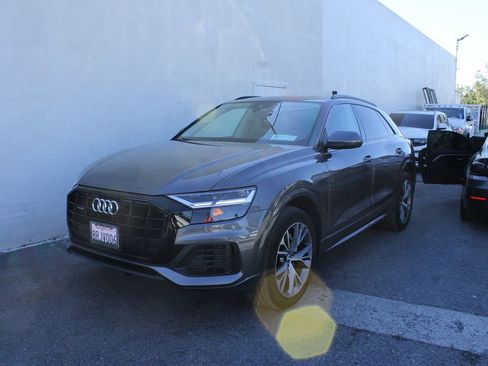 Used 2020 Audi Q8 Premium w/ Black Optic Package image 3