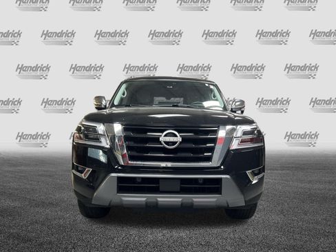 Used 2024 Nissan Armada Platinum w/ Captain's Chairs Package AWD/4WD image 3