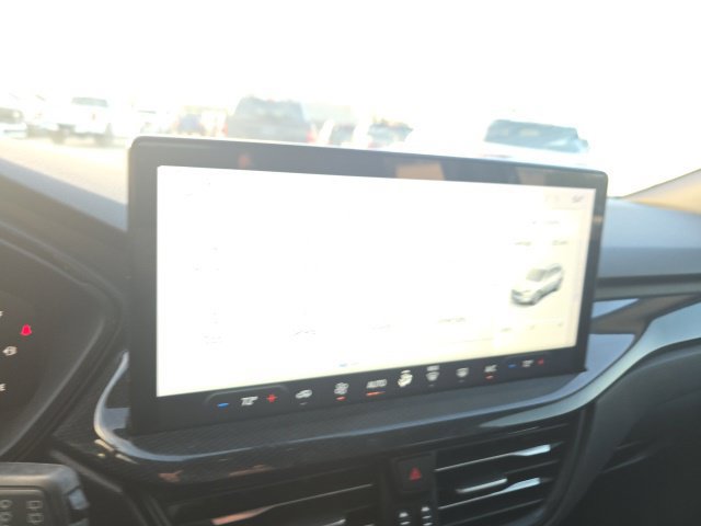 Used 2023 Ford Escape ST-Line w/ Tech Pack #1 FWD image 11