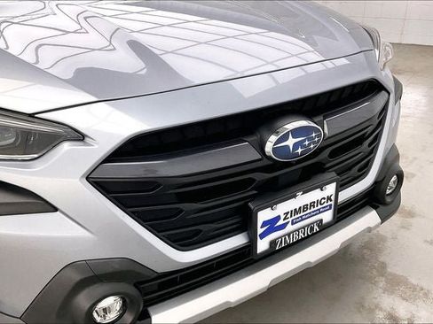 Used 2023 Subaru Outback Touring AWD/4WD image 31