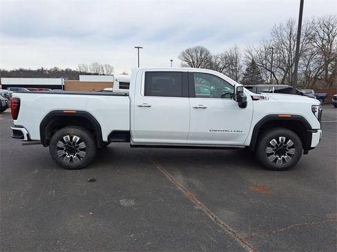 New 2026 GMC Sierra 2500 Denali w/ Denali Reserve Package image 33