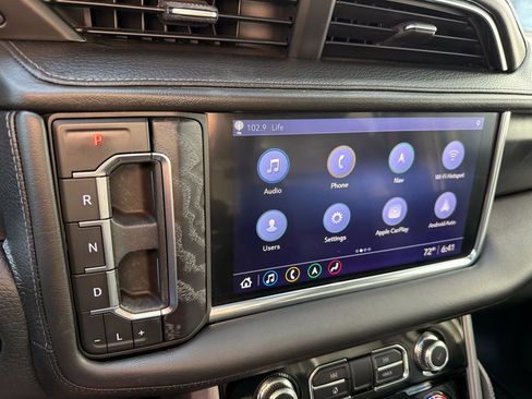 Used 2021 GMC Yukon Denali AWD/4WD image 23