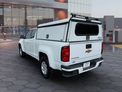 Used 2019 Chevrolet Colorado W/T w/ WT Convenience Package RWD image 6