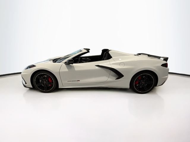 Used 2023 Chevrolet Corvette Stingray Premium Conv w/ Z51 Performance Package RWD image 4
