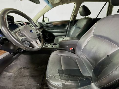 Used 2016 Subaru Outback 2.5i Limited AWD/4WD image 22