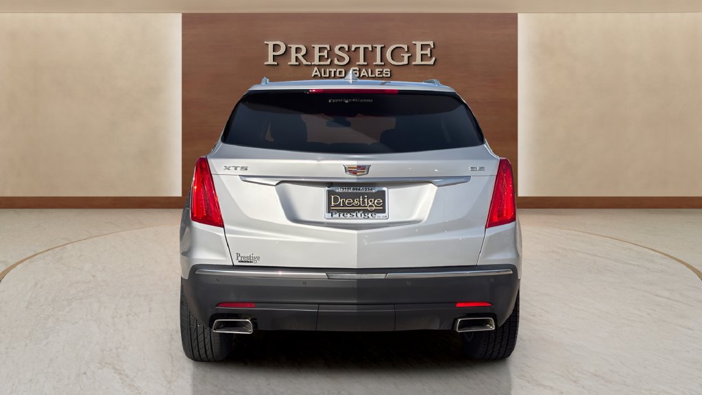 Used 2019 Cadillac XT5 Premium Luxury FWD image 16