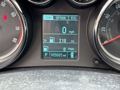 Certified 2013 Buick Regal Premium image 12