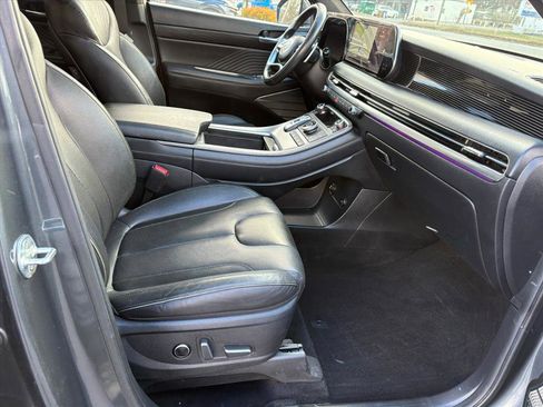 Used 2023 Hyundai Palisade Calligraphy image 18