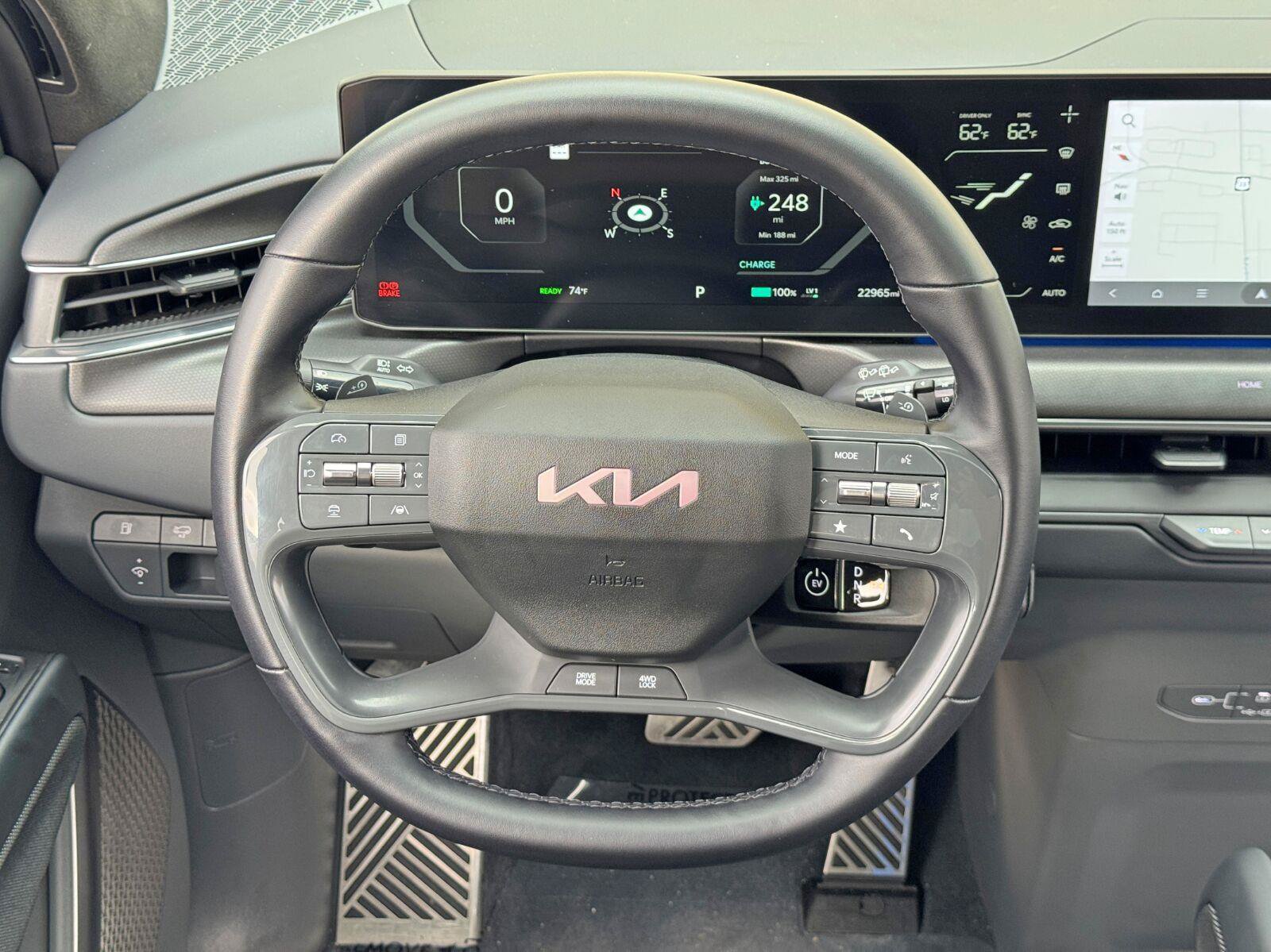 Used 2024 Kia EV9 GT-Line AWD/4WD image 22