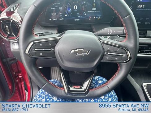 Used 2026 Chevrolet Equinox RS AWD/4WD image 22
